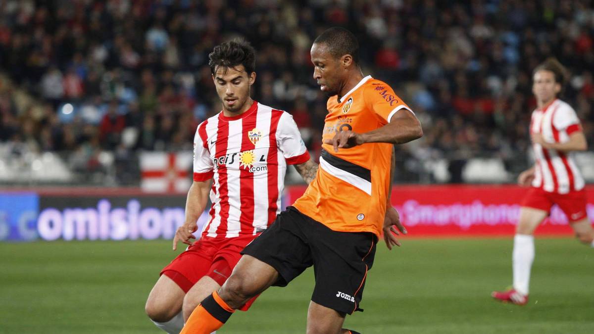 PLATZ 2: Seydou Keita (FC Valencia) - der Mittelfeldakteur spielte gerade mal ein halbes Jahr für Valencia und erzielte nur ein einziges Tor, als er im März 2014 nur 7,66 Sekunden benötigte, um den Torreigen beim 2:2-Remis in Almeria zu eröffnen