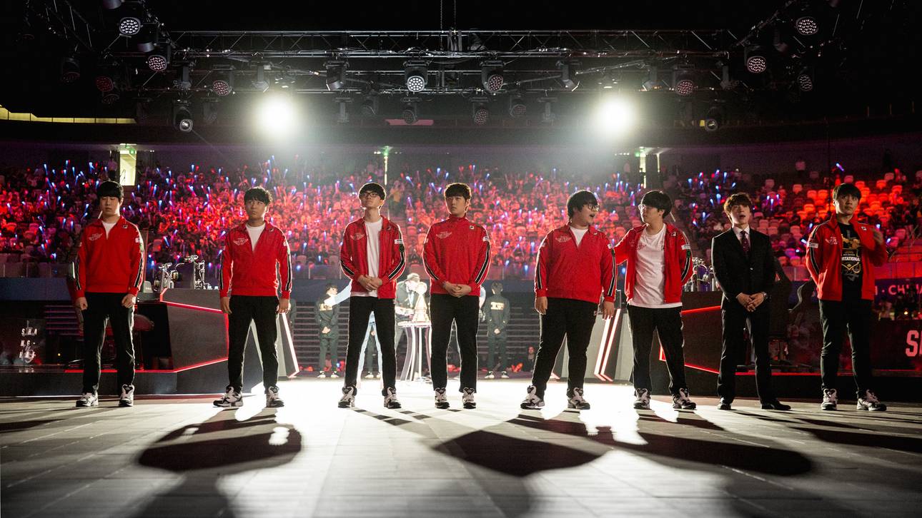 SKT schlägt CLG im großen Finale