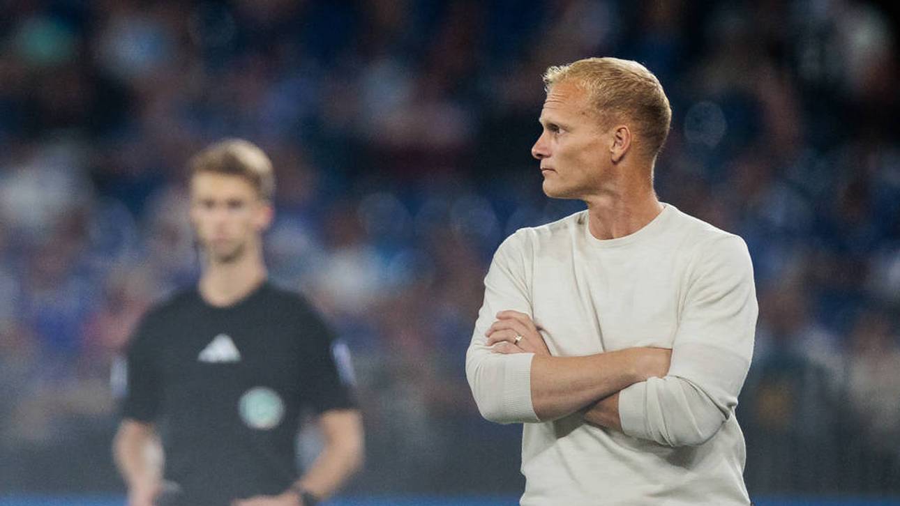 Karel Geraerts nimmt vom FC Schalke 04 Abschied 