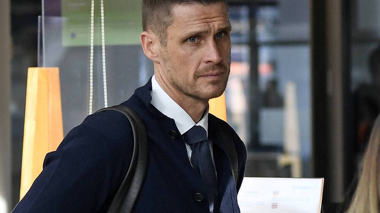 Borussia Dortmund: Sportdirektor Sebastian Kehl spricht Klartext