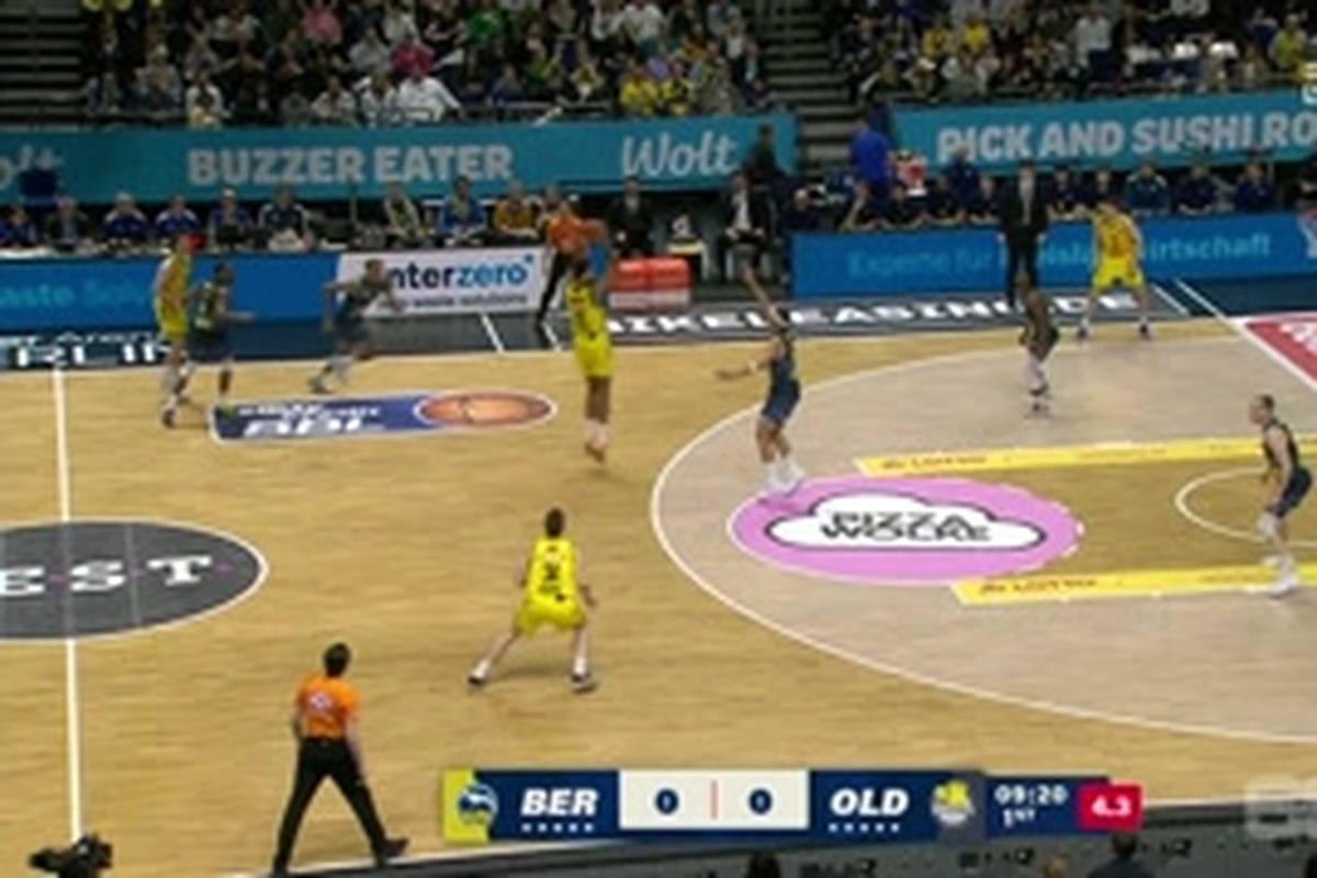 Unglaubliches Ende! Bayern-Verfolger bricht brutal ein