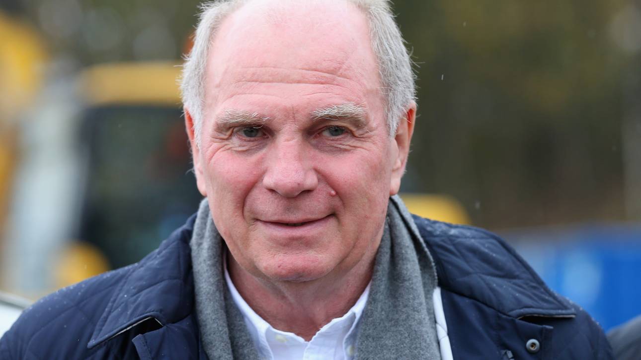 Hoeneß bewirtet 30 Flüchtlinge