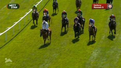 Beim großen Galopp-Wochenende in Hamburg-Horn sorgt der erst 16 Jahre alte Auszubildende Leon Wolff für ein echtes Highlight.