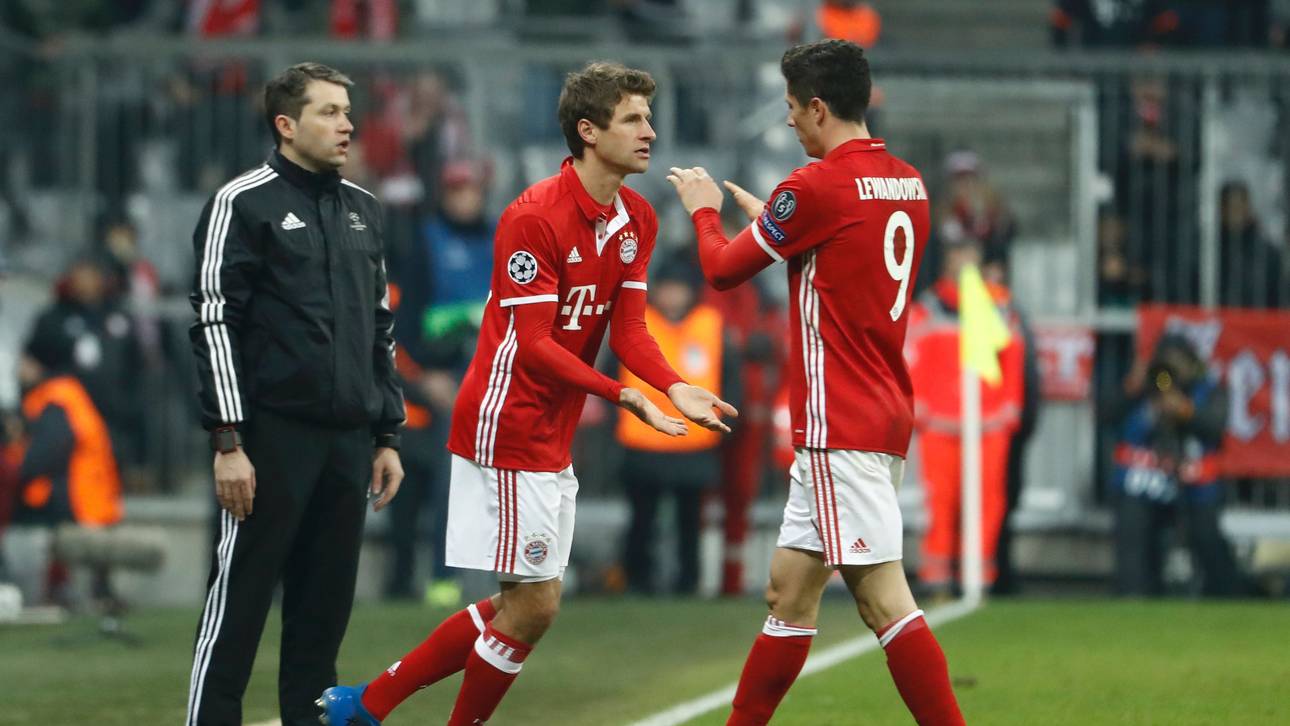 Müller ersetzt Lewandowski