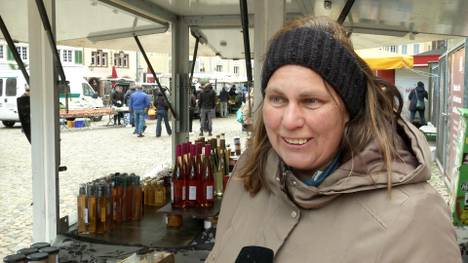 Christian Streich hört am Saisonende beim SC Freiburg auf. Die Fans bewundern ihn sehr und erklären, was ihn so besonders macht.