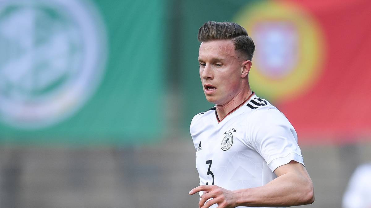 YANNICK GERHARDT: In der Anfangsphase immer wieder früh im Spielaufbau angelaufen und so mit Schwierigkeiten. Nach vorne oft mit viel Platz, ohne daraus Kapital zu schlagen. Vor dem 1:2 ganz einfach überlaufen. Fand erst spät richtig ins Spiel und verschoss auch noch seinen Elfer - SPORT1-Note: 5