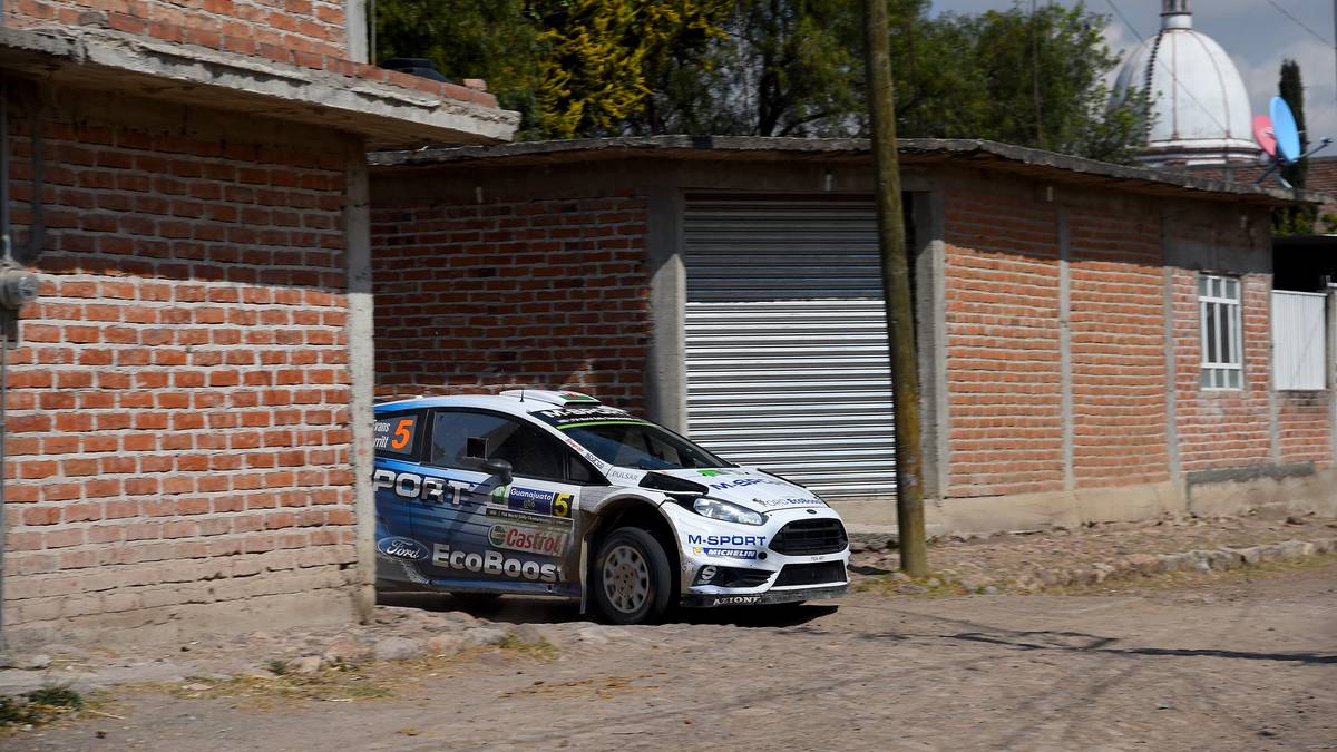Nein, das ist keine Hauseinfahrt, sondern ein Teilstück der "Guanajuato Rally Mexico". Vom 3. bis 6. März reist der Rallye-Tross nach Mexiko. Drei Mal dürfen Sie raten, wer 2015 jubeln durfte. Richtig, Sebastien Ogier