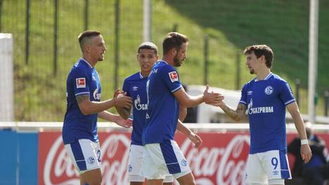 Schalke trifft im Pokal auf Schweinfurt