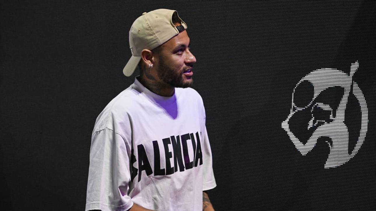 Überraschender Neymar-Auftritt auf PK