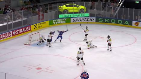 Die USA gewinnen bei der Eishockey-WM mit 7:3 gegen Ungarn. Drei Spieler treffen dabei doppelt, das Schaulaufen könnte währenddessen Deutschland zum Verhängnis werden. 