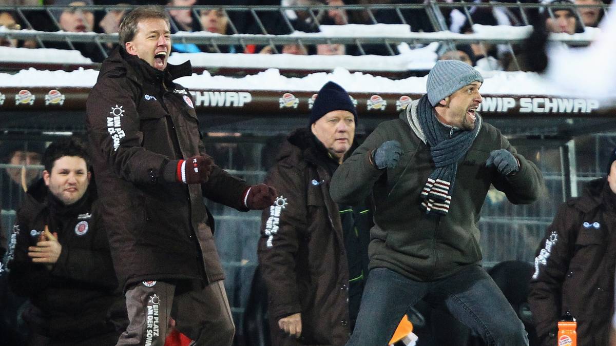 PLATZ 8 - fünf Mal aufgestiegen: FC St. Pauli (1977, 1988, 1995, 2001, 2010) 