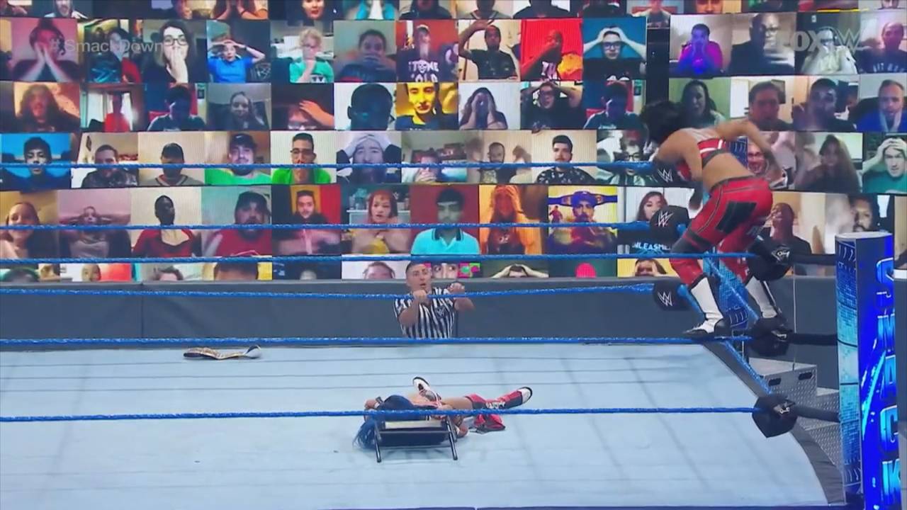 WWE SmackDown: Bayley verrät Sasha Banks - brutale Attacke