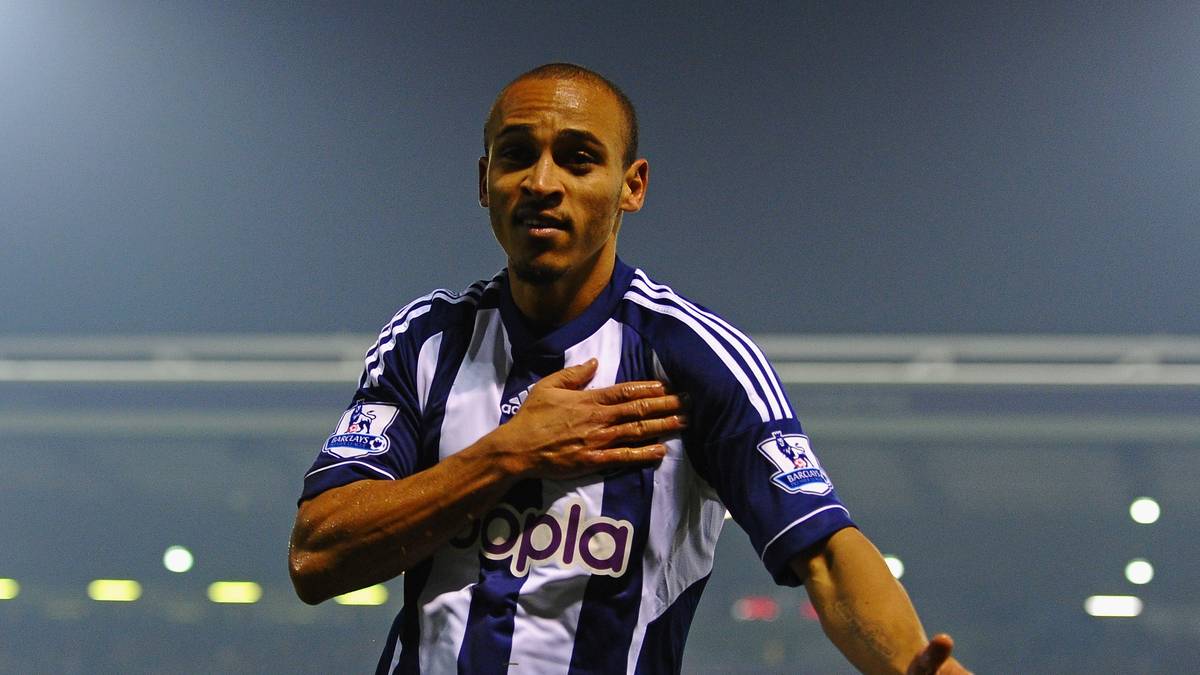 PETER ODEMWINGIE: Auch so ein subtiler Kandidat. Fuhr 2013 mit seinem Auto demonstrativ vor das Trainingsgelände der Queens Park Rangers, weil er unbedingt für QPR spielen wollte. Sein Klub West Brom blieb aber hart, verdonnerte Odemwingie zu einer saftigen Geldstrafe und suspendierte den Spieler. Der durfte erst später wechseln, allerdings zu Cardiff City