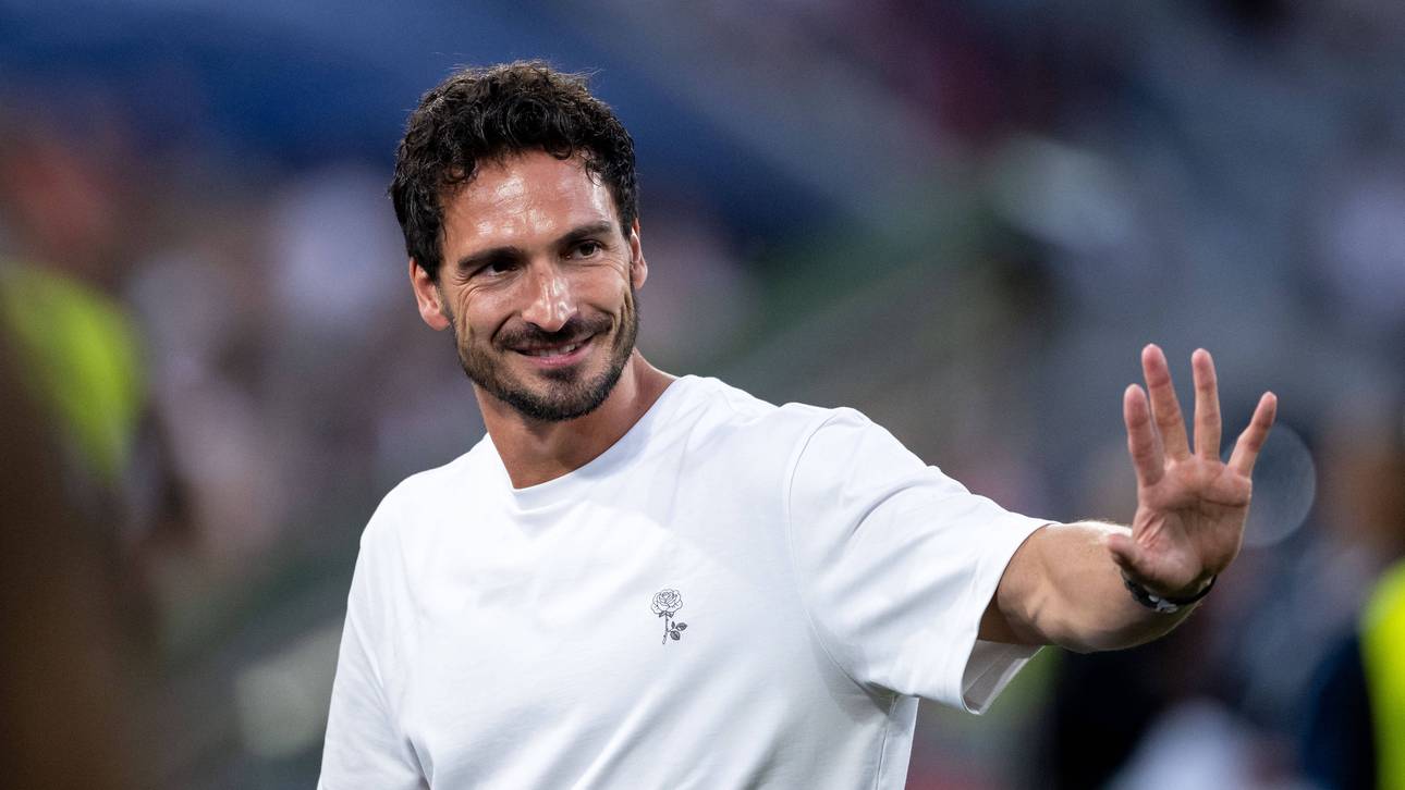 Mats Hummels feiert Berger