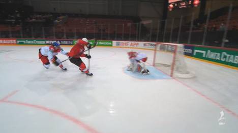 Am zweiten Tag der Eishockey-WM greift auch die Schweiz ins Geschehen ein. Gegen Tschechien wackelte der Auftakterfolg nur kurz.