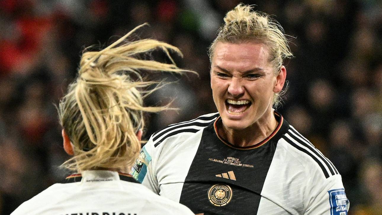 Popp führt DFB-Frauen zum WM-Traumstart