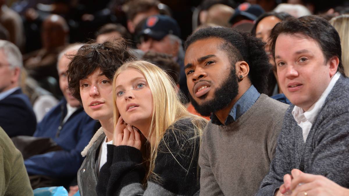 Da sage noch einer, die Knicks ziehen nicht mehr. Trotz epischer Talfahrt in dieser Saison tummeln sich Stars und Sternchen im Madison Square Garden. Unterwäsche-Model Elsa Hosk fiebert gegen die Memphis Grizzlies mit