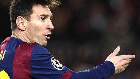 Lionel Messi gestikuliert