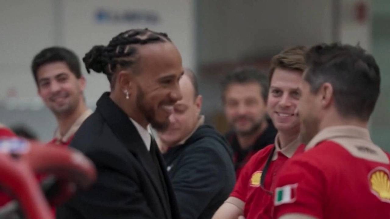 Bei Ferrari: Die ersten Bilder von Hamilton im neuen Rennstall