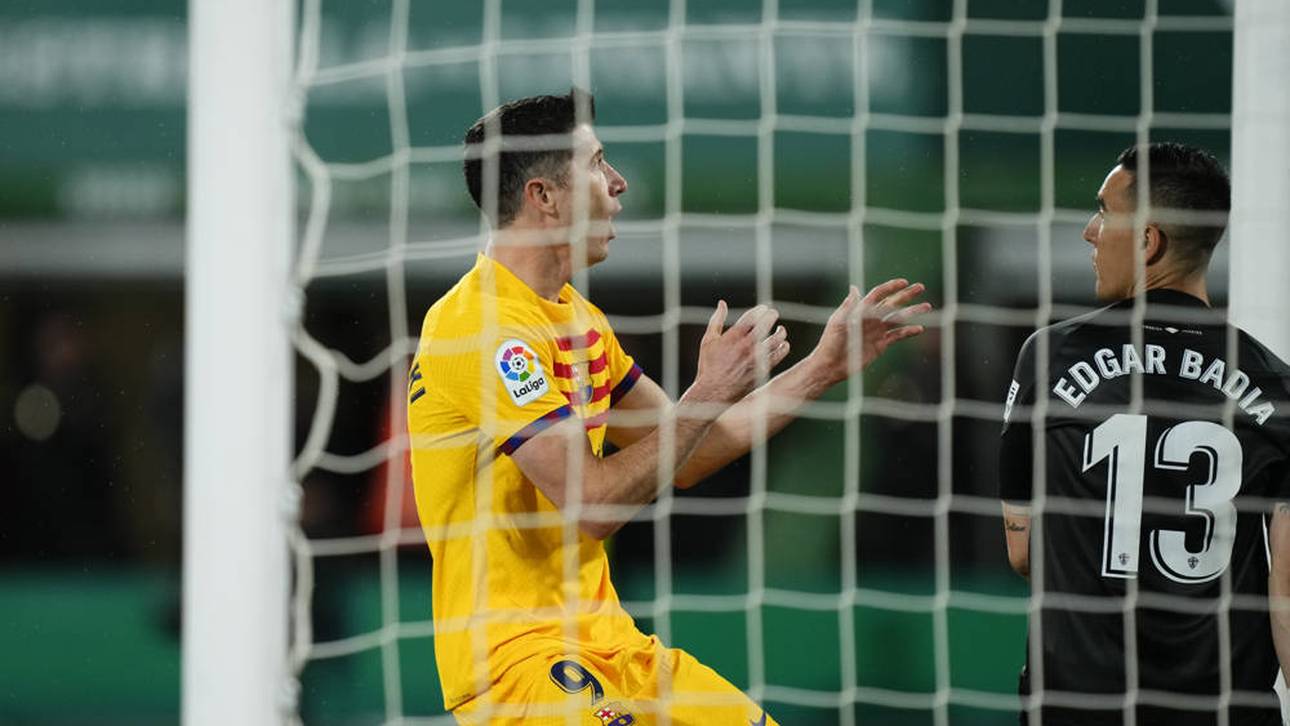 Lewandowski brilliert bei Barca-Sieg