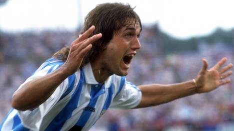 Gabriel Omar Batistuta war eine Tormaschine und zählt neben Diego Maradona und Lionel Messi zu den besten Stürmern Argentiniens. Gewann die Copa America und die Coppa Italia. Wurde mit AS Rom italienischer Meister. 