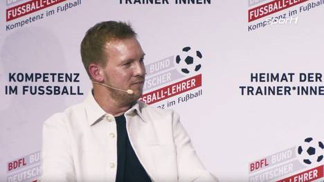 Aufgrund der komplizierten Situation um Marc-André ter Stegen hatten einige Experten die Rückkehr von Manuel Neuer in den Ring geworfen. Nun bezieht Julian Nagelsmann dazu Stellung.