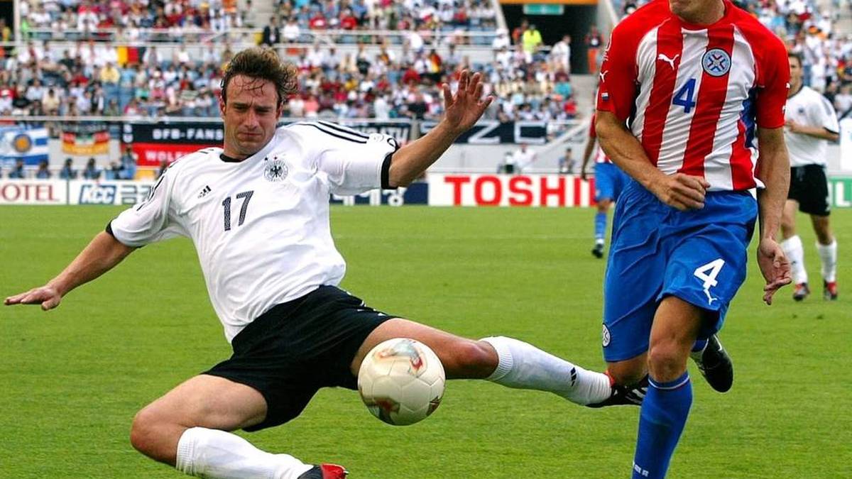 Marco Bode (Mittelfeld): Mit 32 Jahren gehörte Marco Bode schon zu den Oldies. Sein Verein damals? Klar, Werder Bremen! Von 2014 bis 2021 war er dort auch Aufsichtsratsvorsitzender. Nun ist er Aufsichtsrat bei der One Touch Football AG.