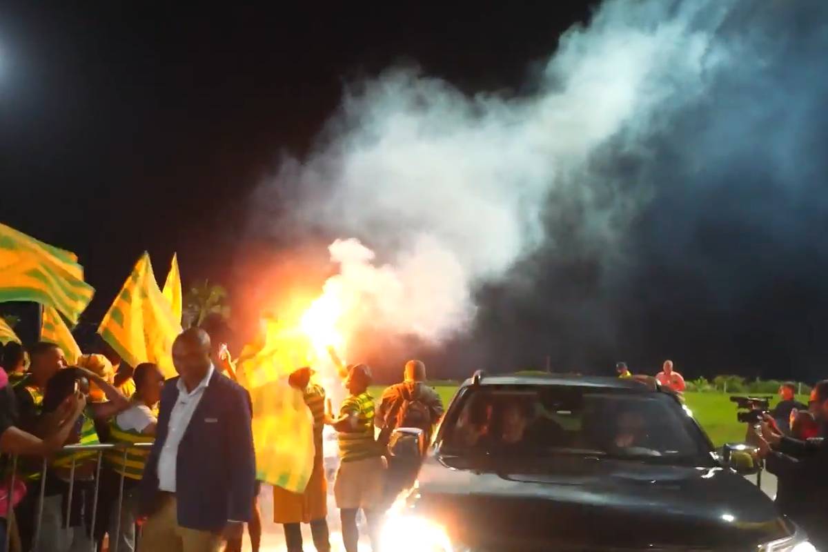 Nach Ancelottis Abgang von Real Madrid wurde der Spanier in Brasilien von zahlreichen Fans als neuer Nationaltrainer in empfang genommen.