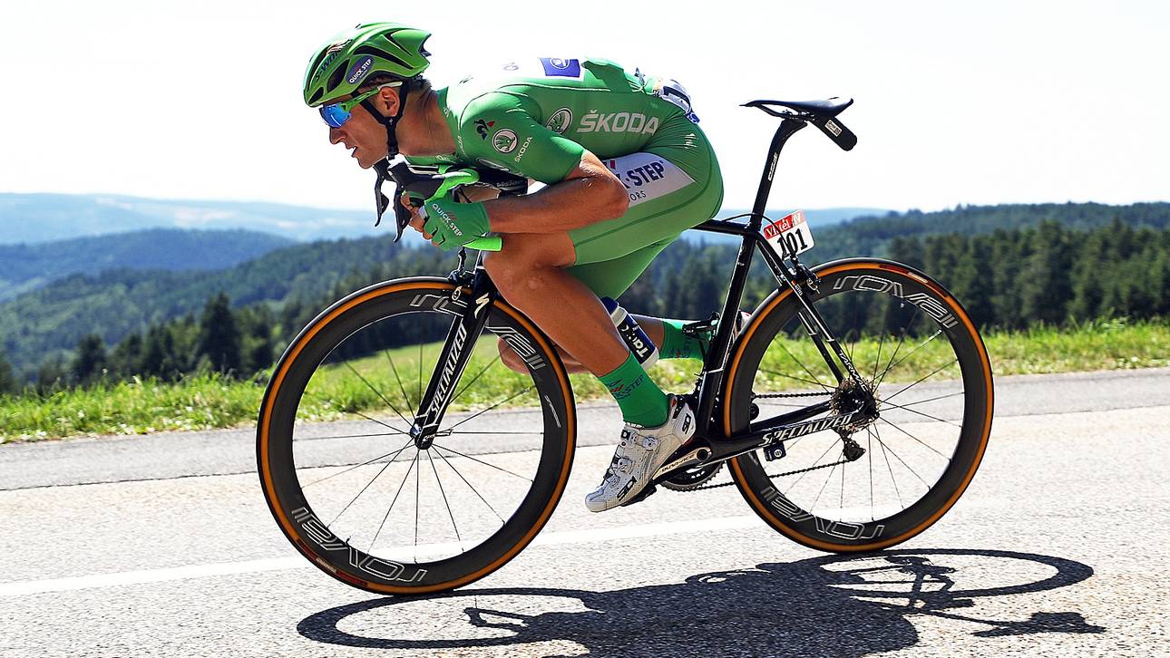 Matthews siegt und jagt Kittel