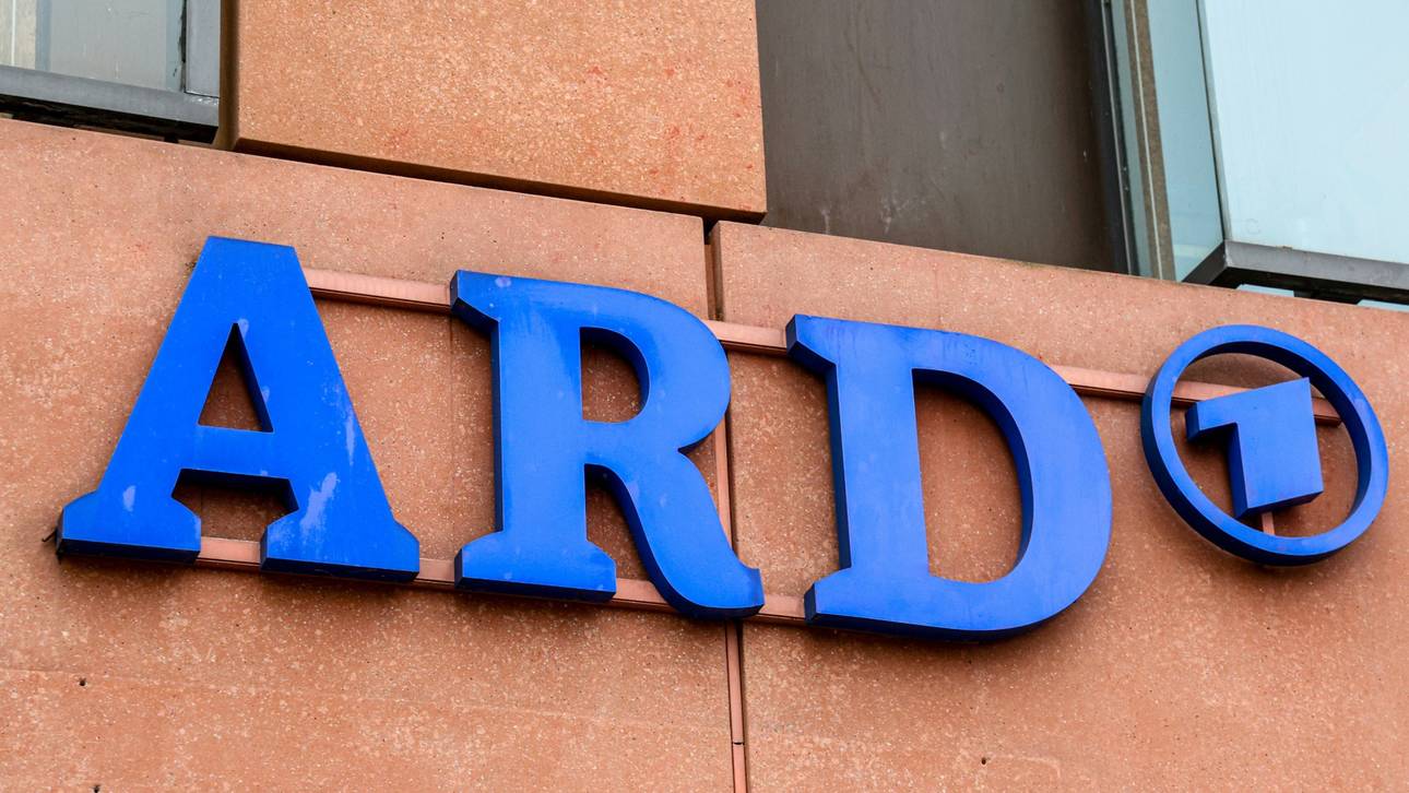 ARD: Beckenbauer-Doku sehen 4,02 Millionen