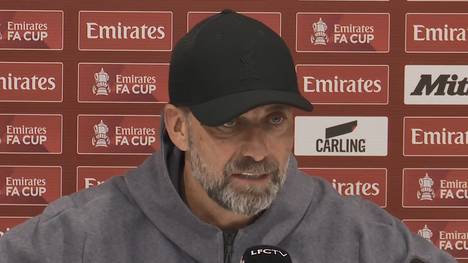 Jürgen Klopp spricht nach dem 5:2-Sieg gegen Norwich City im FA Cup über die Atmosphäre an der Anfield Road in seinem ersten Spiel, nachdem er angekündigt hatte, Liverpool mit Ende der Saison zu verlassen.