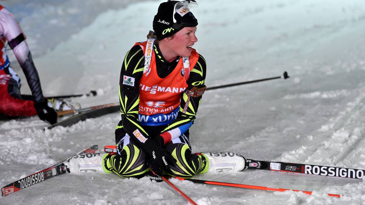 Bei den Frauen zwingt die Französin Marie Dorin-Habert die Konkurrenz in die Knie. Auch hier scheitern die deutschen Biathletinnen an der Schwäche am Schießstand.
