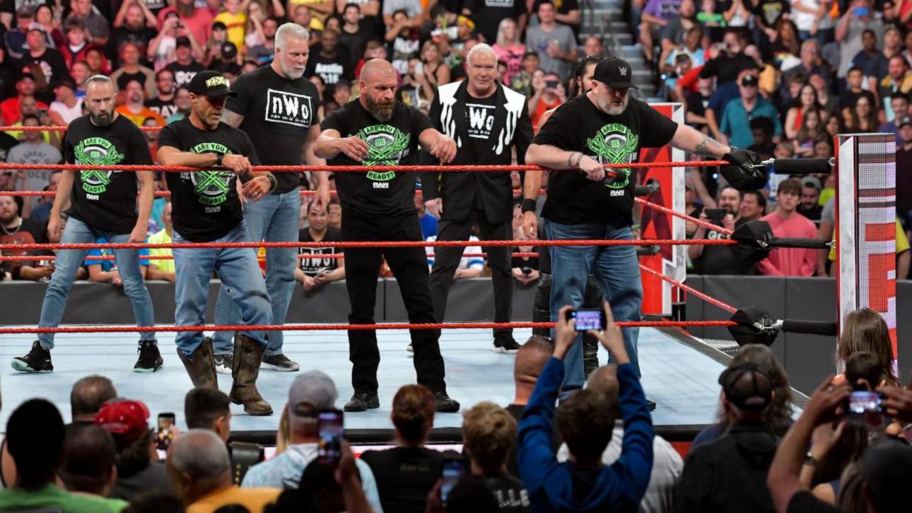 RAW Reunion mehrfach umgeplant