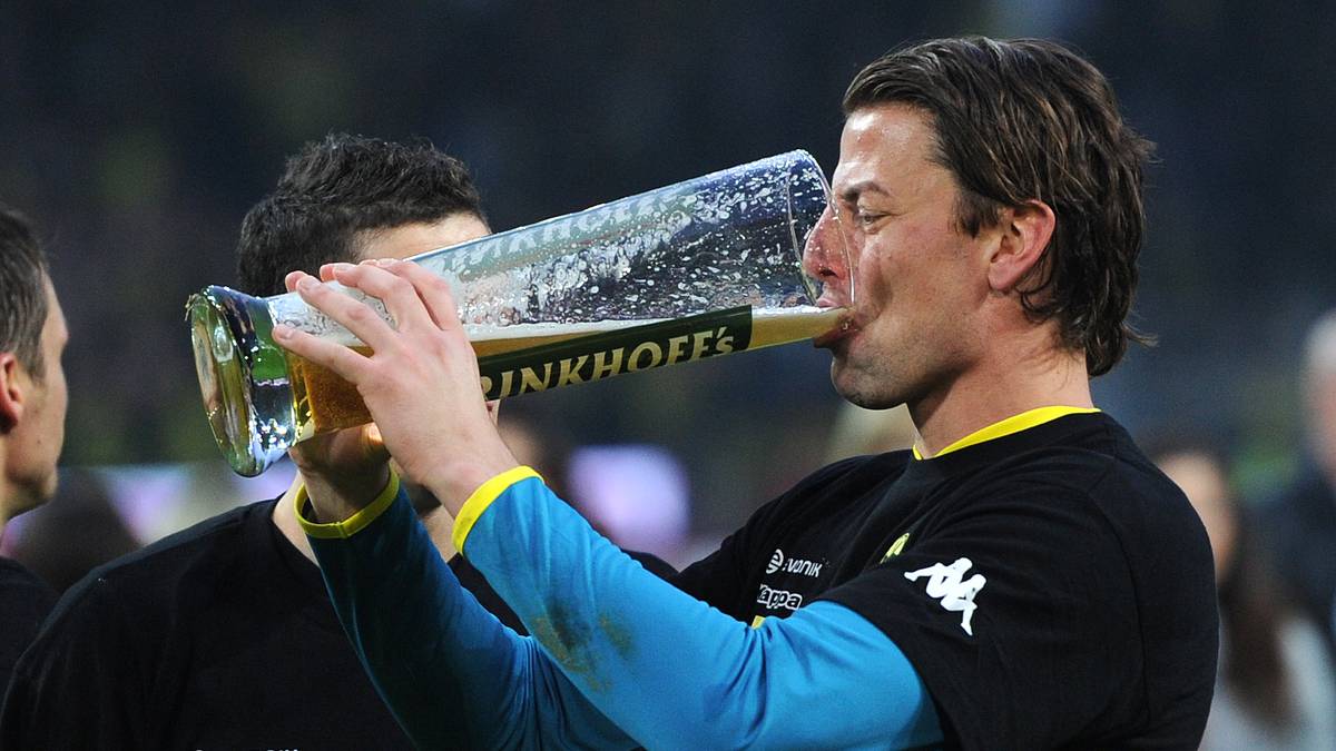 "Weide" ist mit 439 Einsätzen Dortmunds Rekordspieler geworden, Rückhalt der Meistermannschaften 2011 und 2012, 2014 als späte Krönung sogar noch Backup-Torhüter der Weltmeister-Mannschaft