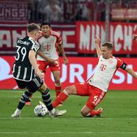 Bayern-Sportdirektor Christoph Freund hat sich im Zuge der „Holding-Six“-Debatte zu Wort gemeldet. Dabei stellt der 46-Jährige klar, dass er vom Kader der Münchner überzeugt ist.