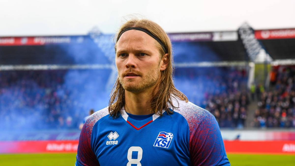 PLATZ 29 - ISLAND: Der WM-Neuling scheint weit von neuen Heldentaten entfernt. Testspielpleiten gegen Mexiko (0:3), Peru (1:3) und Norwegen (2:3) verheißen wenig Gutes. Gegen Ghana soll nun noch einmal Schwung für das nächste große "Hu!" geholt werden