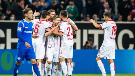 Fortuna Düsseldorf führt die Tabelle in der Zweiten Liga an