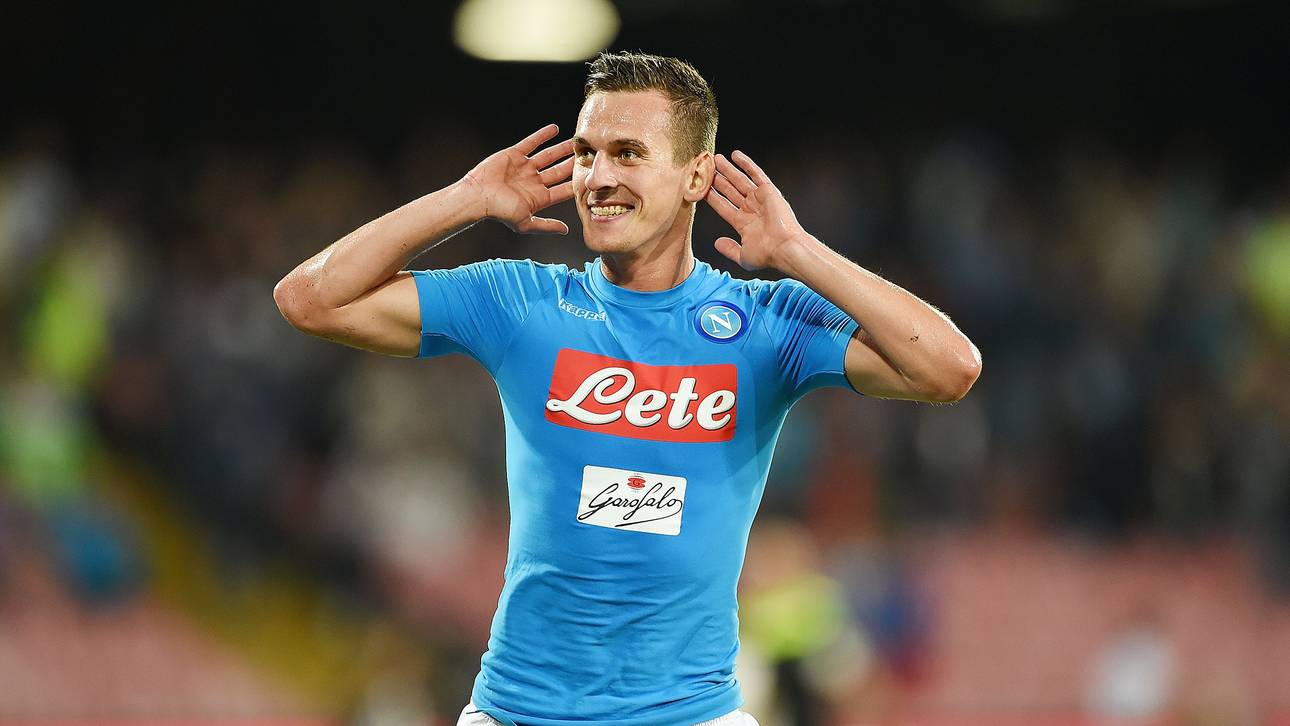 Milik führt Neapel an die Spitze