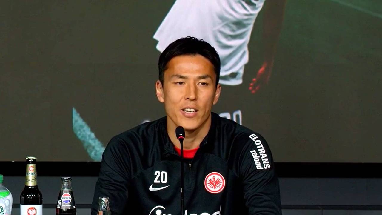 Nach 22 Jahren: Makoto Hasebe verkündet Karriereende | Eintracht Frankfurt