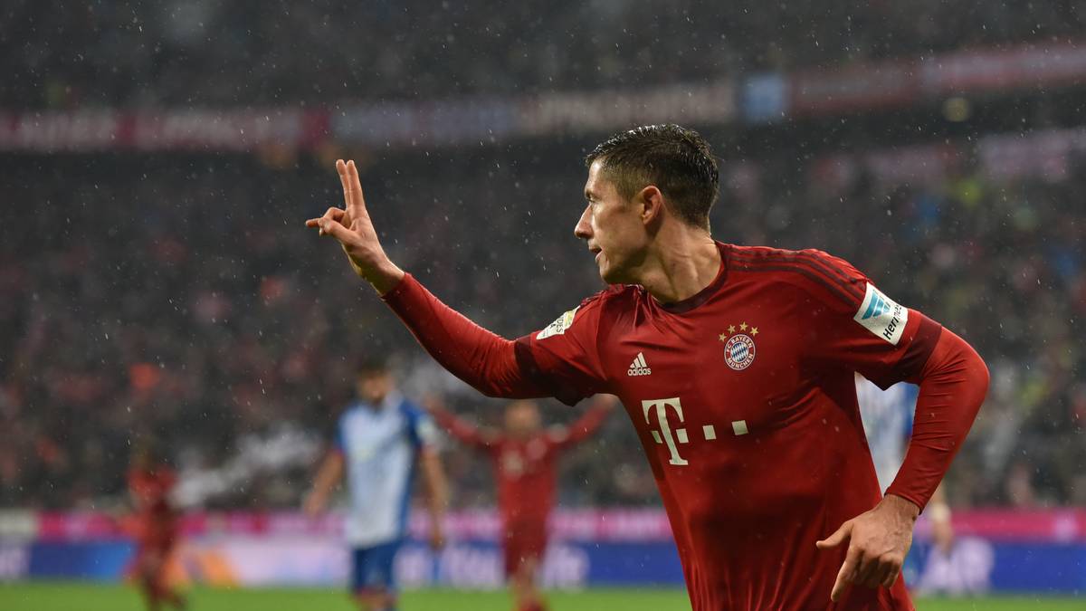 Mit seinen Saisontoren 18 und 19 macht Robert Lewandowski für den FC Bayern gegen 1899 Hoffenheim alles klar