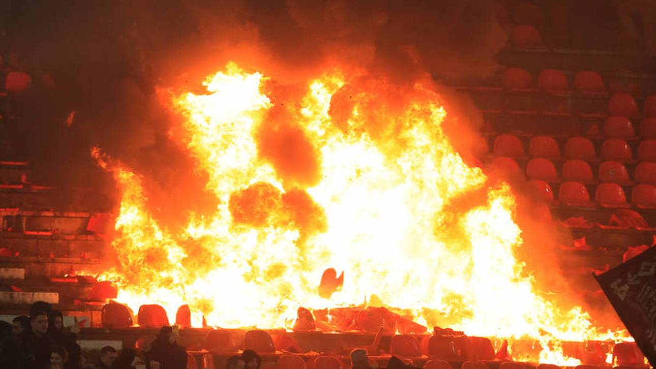 Die Arena stand in Flammen