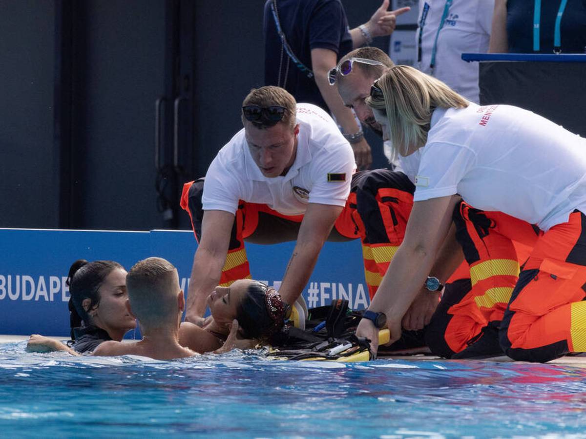Nach Drama bei Schwimm-WM Trainerin kritisiert untätige Hilfskräfte