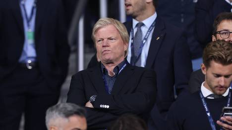 Oliver Kahn hat im exklusiven Gespräch mit SPORT1 auf die Äußerungen von Robert Lewandowski reagiert. Nach dem Paukenschlag kontert der Vorstandsvorsitzende des FC Bayern die Aussagen des Polen.