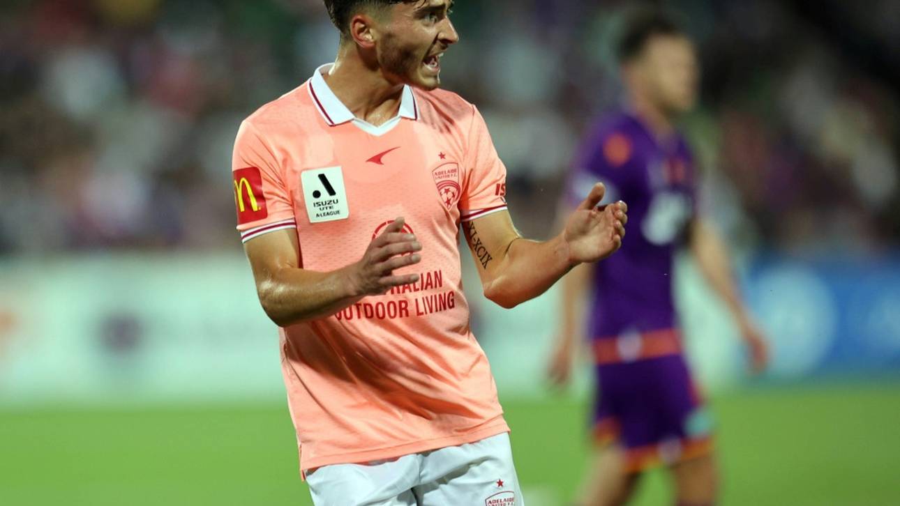 Kurios: Heiratsantrag auf dem Platz