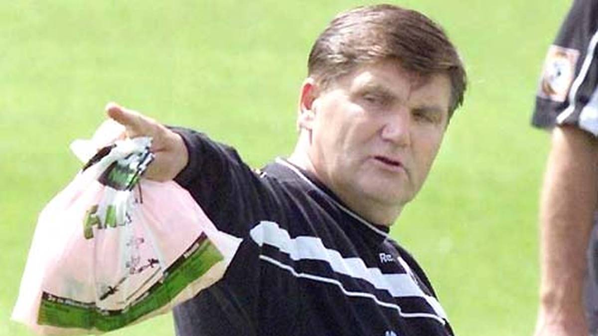 "Torwart Jörg Stiel sagte mal, ich wäre sein bester Trainer gewesen. Später erfuhr ich, dass er nur zwei hatte"