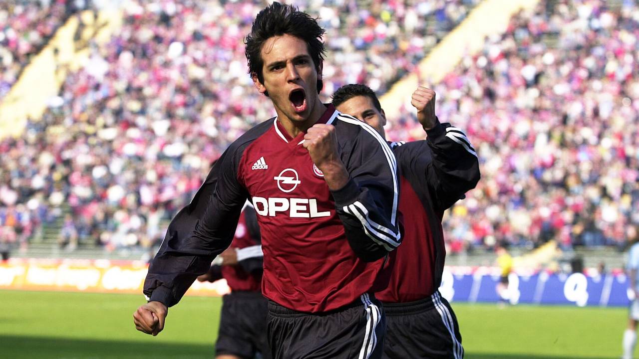 Mit 42! Ex-Bayern-Star trifft noch