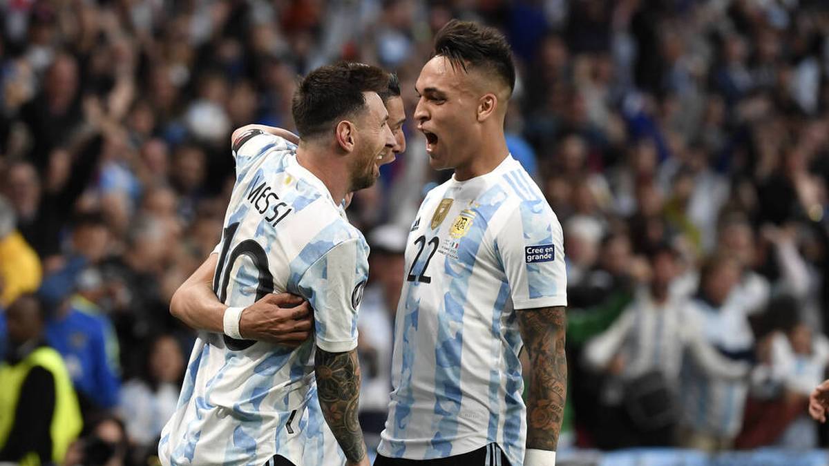 Die WM in Katar steht an. Viele Teams reisen mit großen Ambitionen und einer Reihe von Führungsspielern an. 