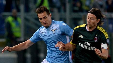 Miroslav Klose gegen den AC Mailand