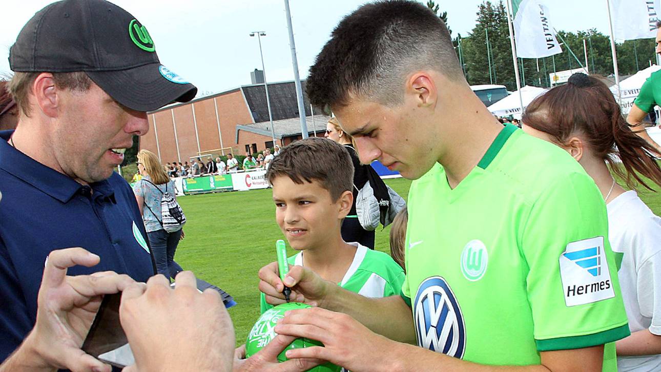 Darum zieht Brekalo Wölfe Arsenal vor