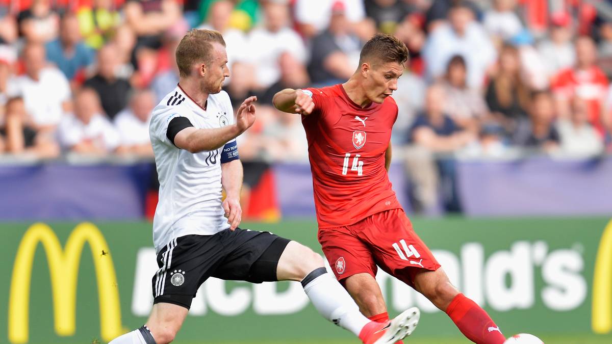 41. Patrik Schick (Sampdoria Genua / Juventus Turin, Sturm)